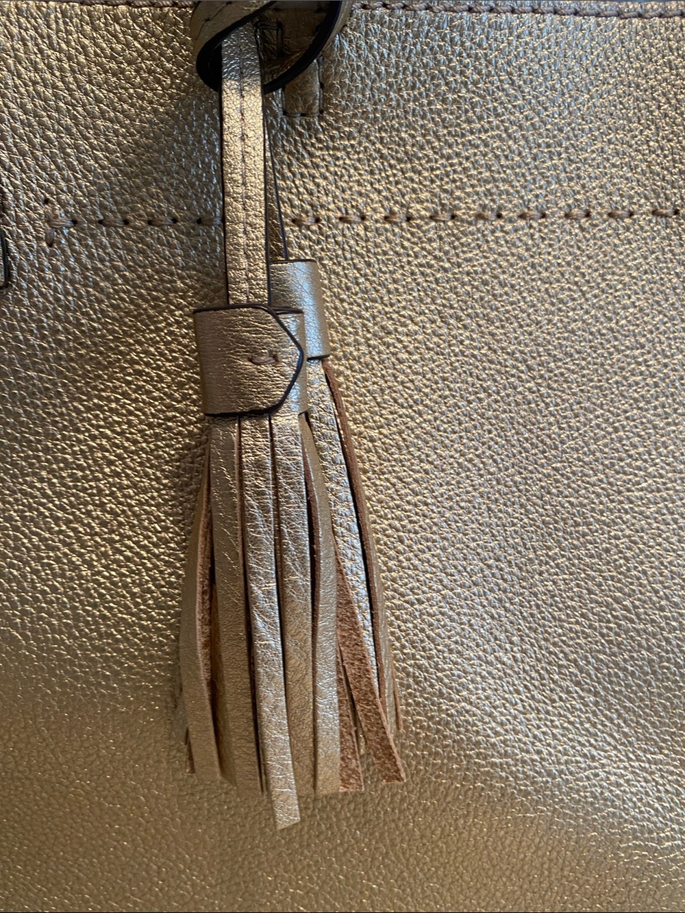 NWT Tory Burch Metallic Gold Leather Tote with Tassel Charm - Picture 4 of 9